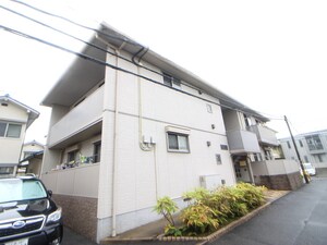 メゾ－ネＢ棟外観写真