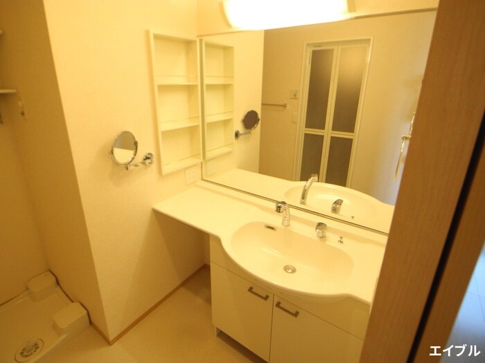 物件内観写真11　(洗面)