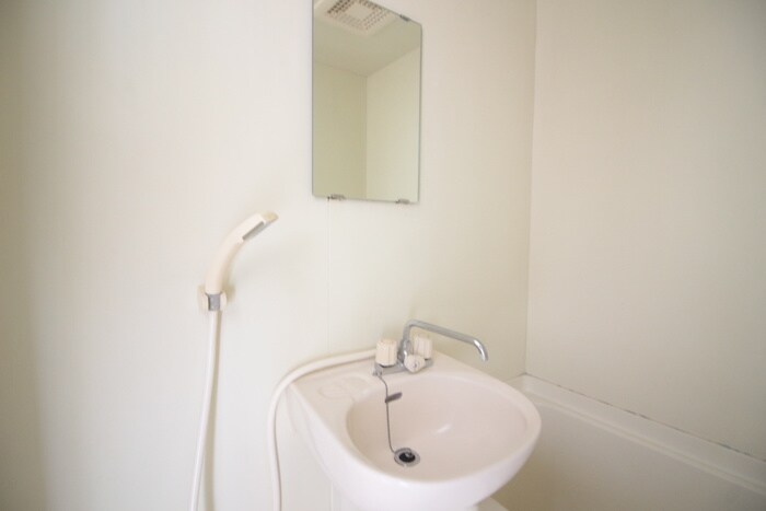 物件内観写真11　(洗面)