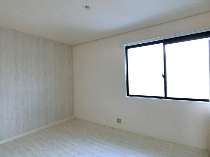 物件内観写真16　(居室)
