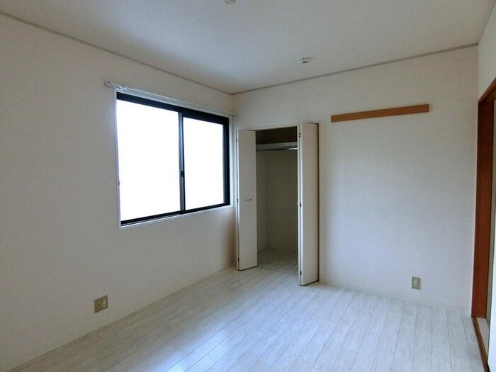 物件内観写真17　(居室)