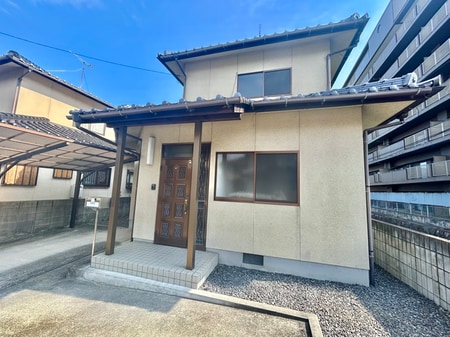 ファミ－ユ天満Ｆ棟外観写真