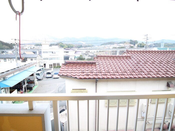 物件内観写真22　(室内からの展望)