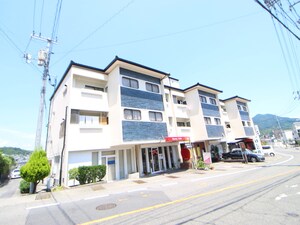 高木ビル外観写真