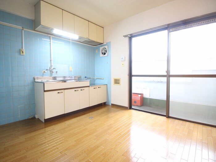 物件内観写真10　(居室)