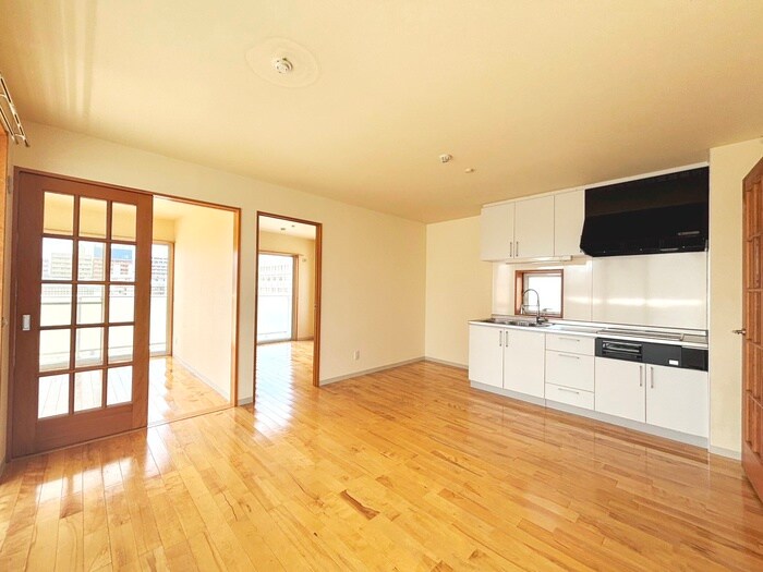 物件内観写真4　(居室)