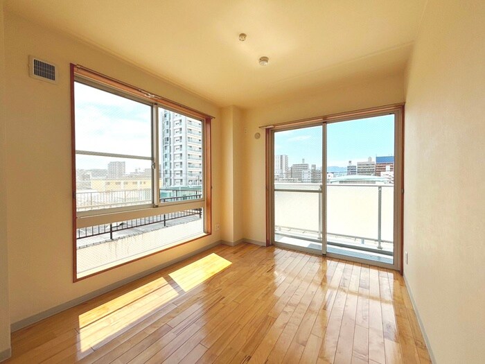 物件内観写真16　(居室)