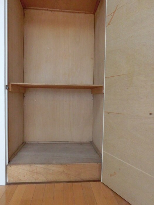 物件内観写真7　(収納)