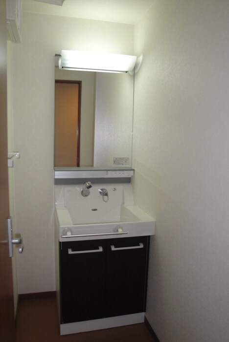 物件内観写真10　(洗面)