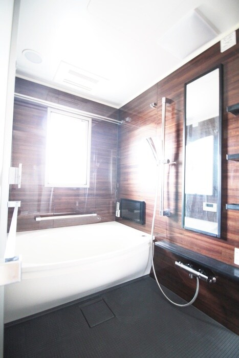 物件内観写真9　(バス／シャワールーム等)