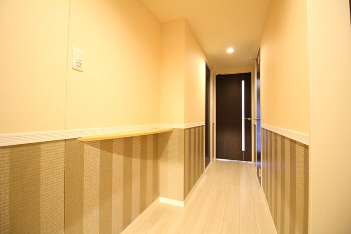 物件内観写真15　(廊下)