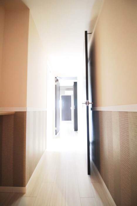 物件内観写真17　(廊下)
