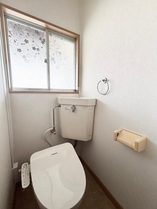 物件内観写真13　(トイレ)