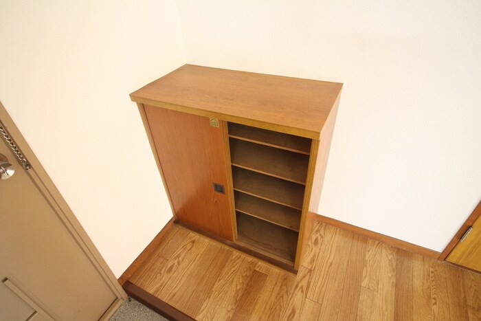 物件内観写真12　(靴箱)