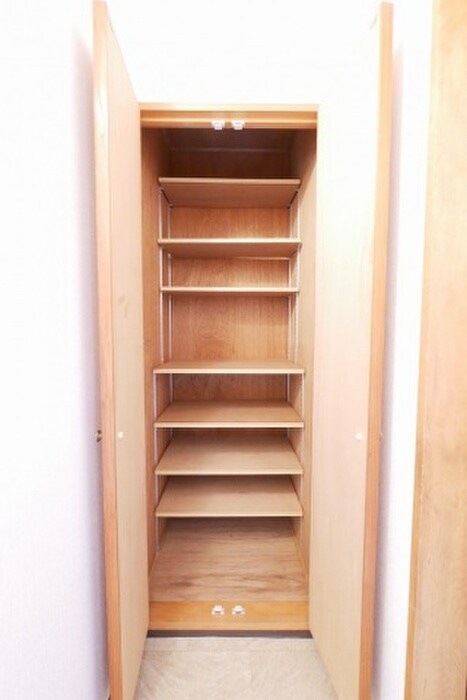 物件内観写真17　(靴箱)