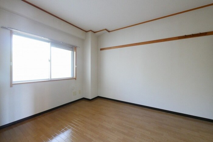 物件内観写真18　(居室)