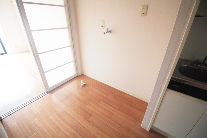 物件内観写真10　(内観写真)