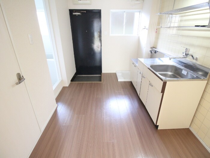 物件内観写真15　(廊下)