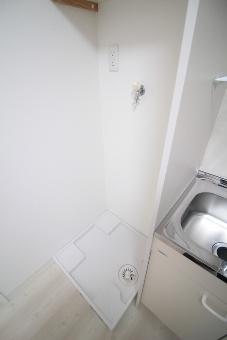 物件内観写真20　(洗濯機置場)