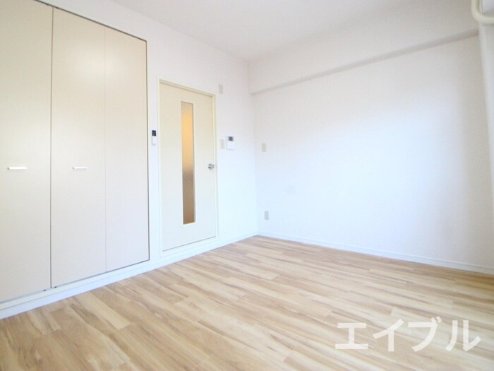 物件内観写真18　(居室)