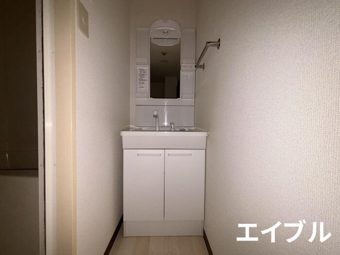 物件内観写真12　(洗面)