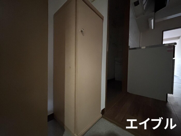 物件内観写真15　(靴箱)