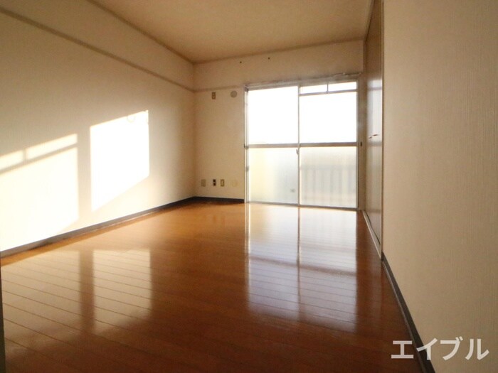 物件内観写真19　(居室)