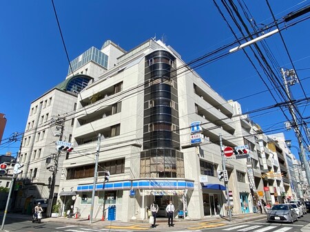 栗林ビル外観写真