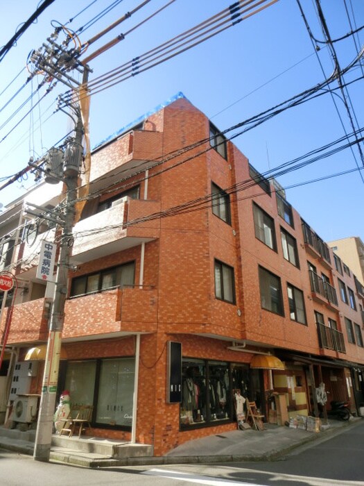 物件外観写真5　(外観写真)