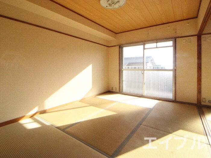 物件内観写真7　(居室)