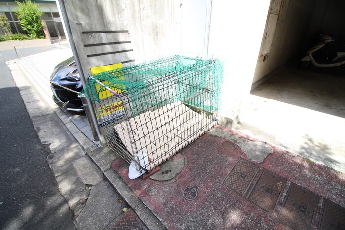 物件外観写真4　(建物設備)