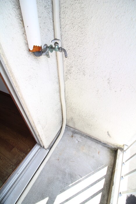 物件内観写真13　(洗濯機置場)