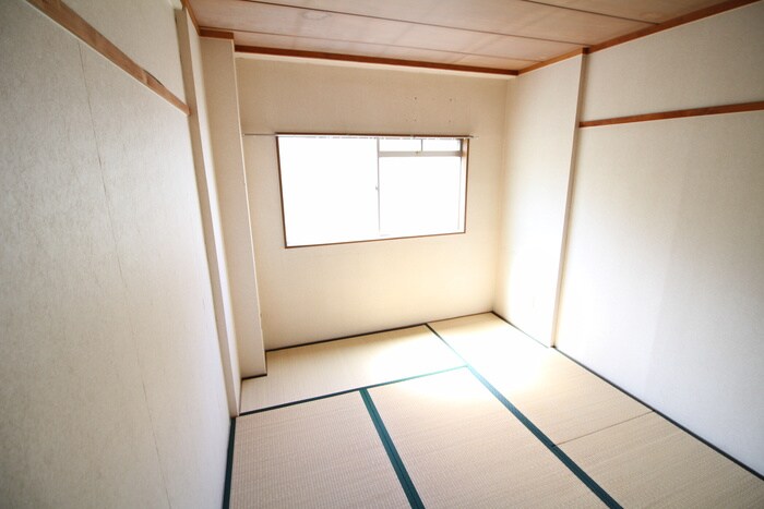 物件内観写真18　(居室)