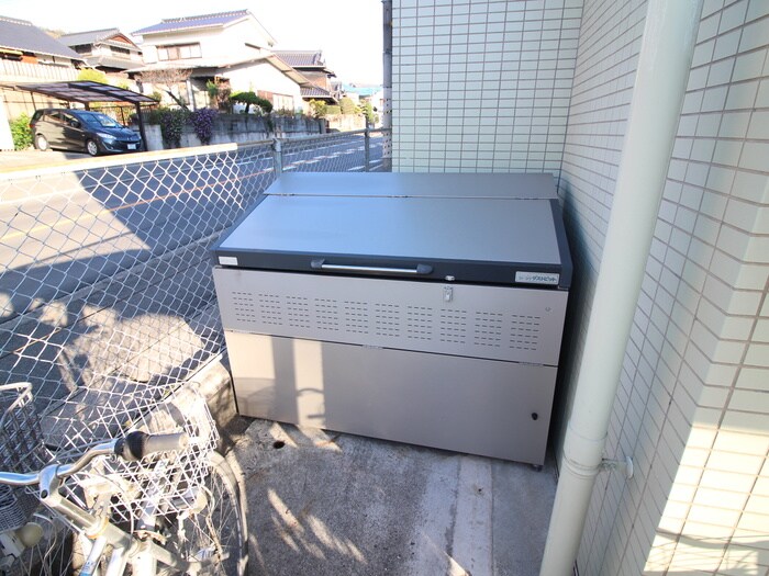 物件外観写真6　(建物設備)