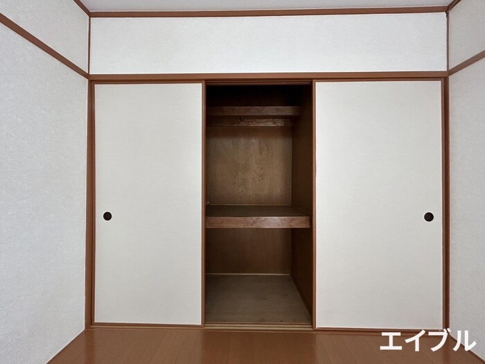 物件内観写真15　(収納)