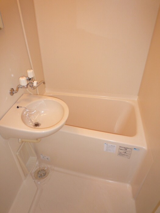 物件内観写真9　(バス／シャワールーム等)