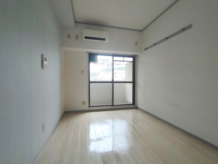 物件内観写真19　(居室)