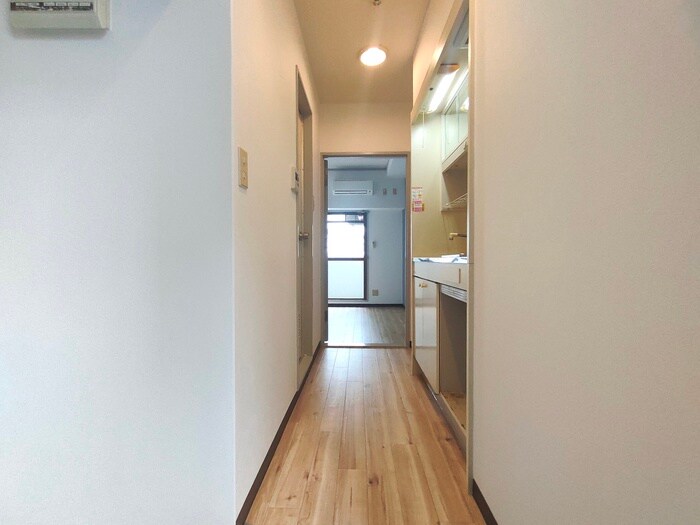 物件内観写真20　(玄関)