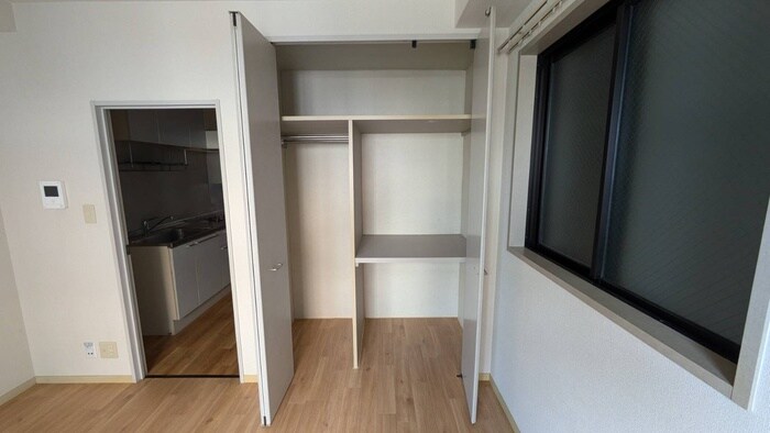 物件内観写真15　(収納)