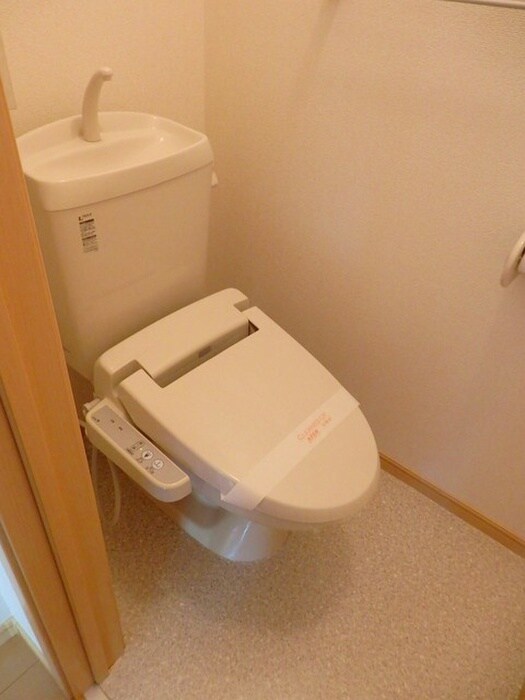 物件内観写真7　(トイレ)