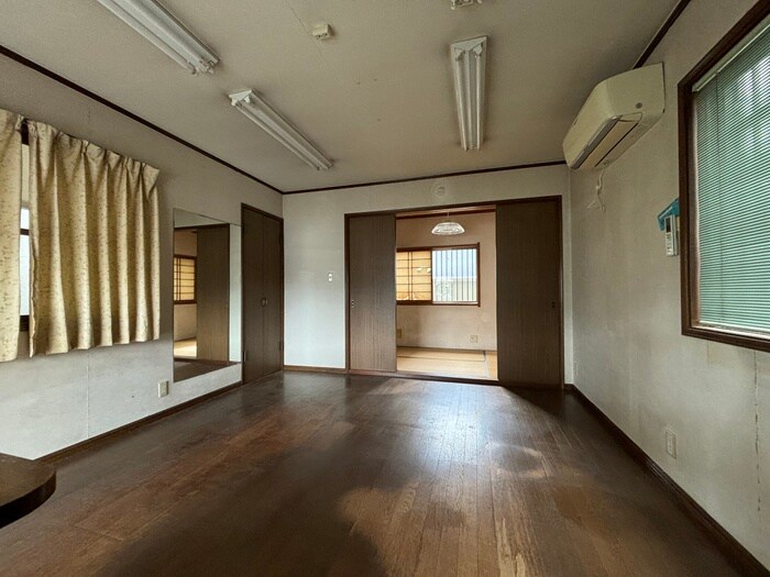 物件内観写真5　(居室)