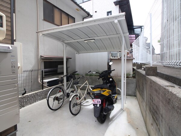 駐輪場