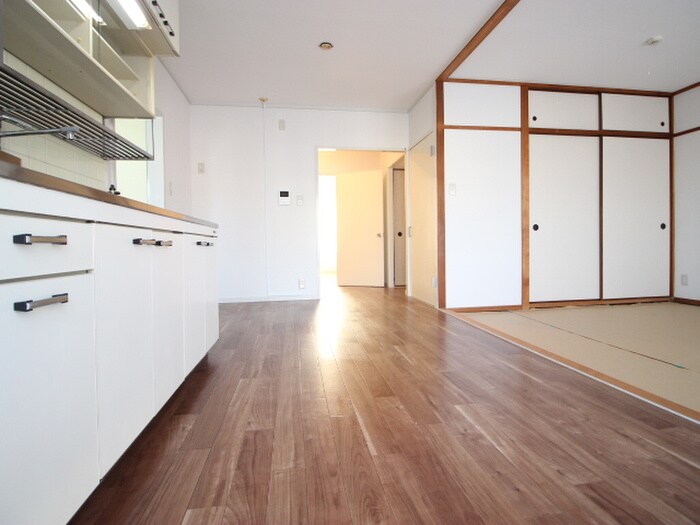 物件内観写真7　(居室)