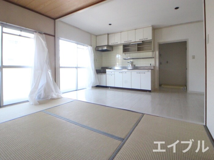 物件内観写真11　(居室)