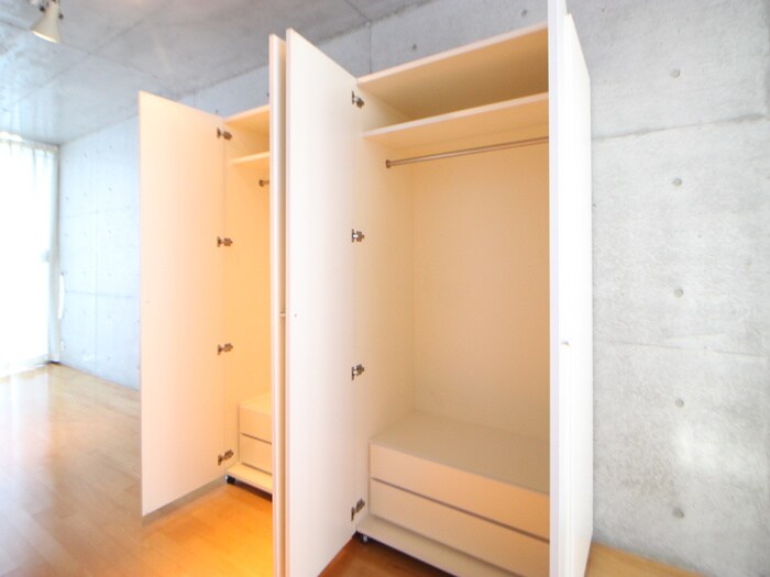 物件内観写真17　(収納)
