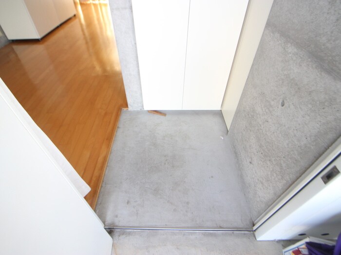 物件内観写真20　(玄関)