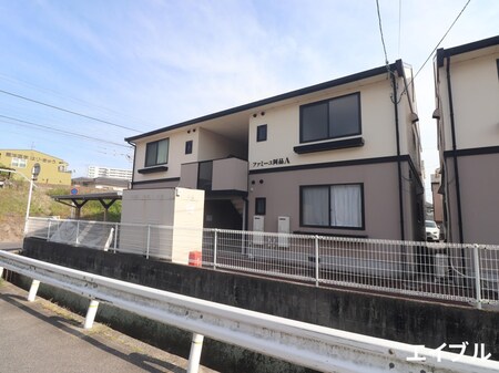 ファミ－ユ阿品Ａ棟外観写真