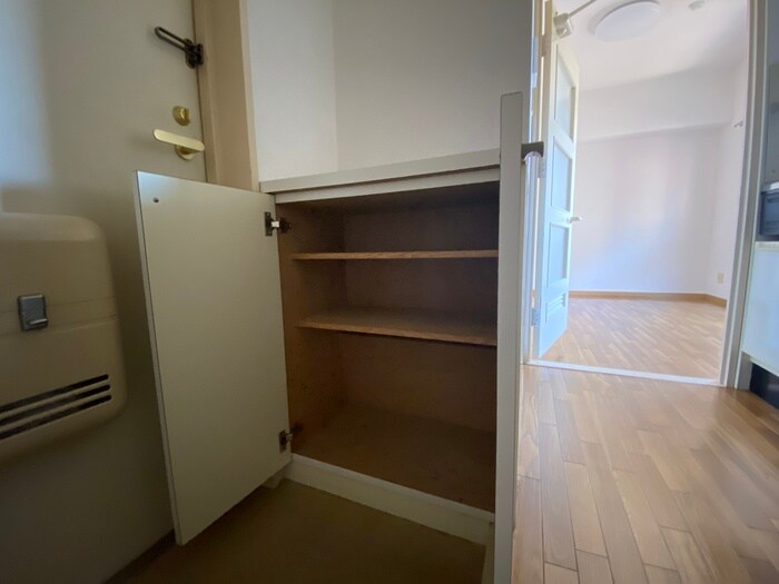 物件内観写真19　(靴箱)