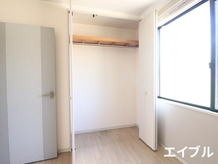 物件内観写真14　(収納)