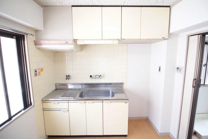 物件内観写真6　(キッチン)